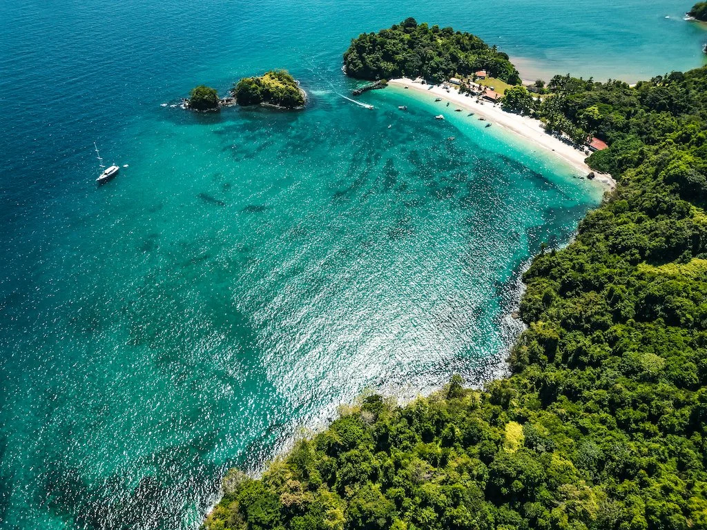Choosing Panama over Costa Rica for a Diverse Yoga and Surf Retreat 3 WALUAA 0838