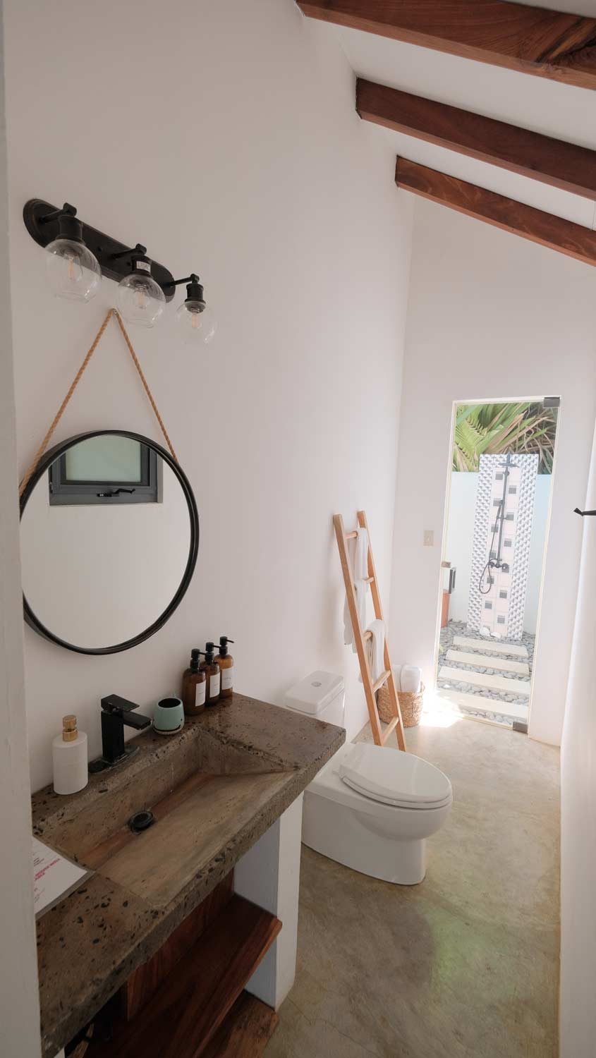 Beachfront Hideaway 11 Beachfront Hideaway bathroom 2