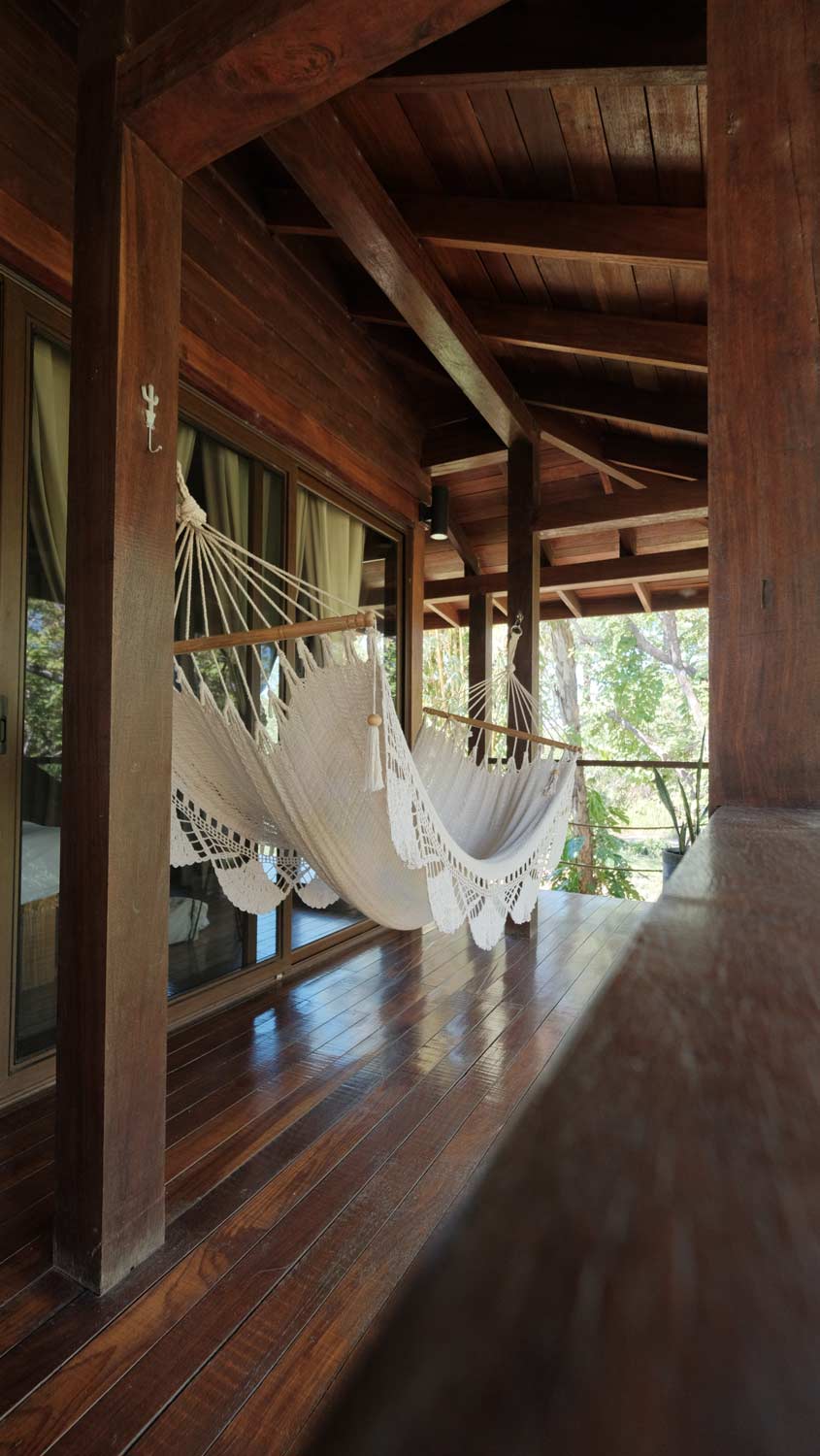 Beachfront Hideaway 14 Beachfront Hideaway hammock