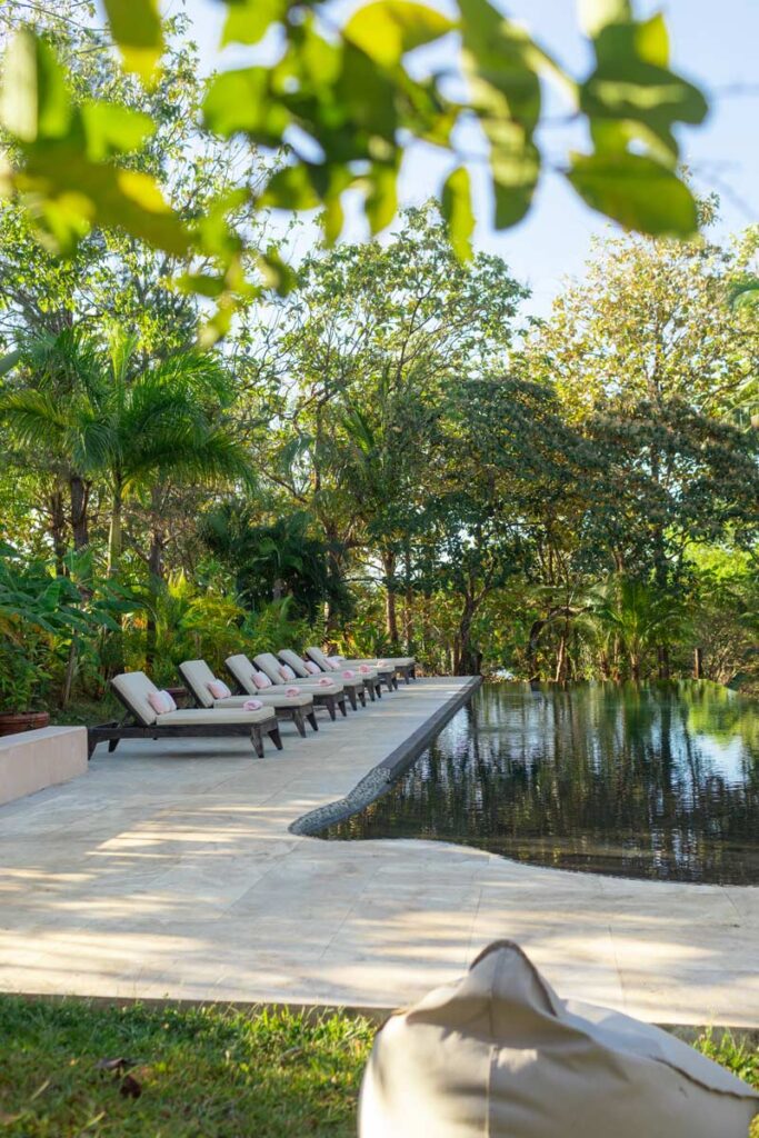 Tropical Villas 23 tropical villas VC pool 4