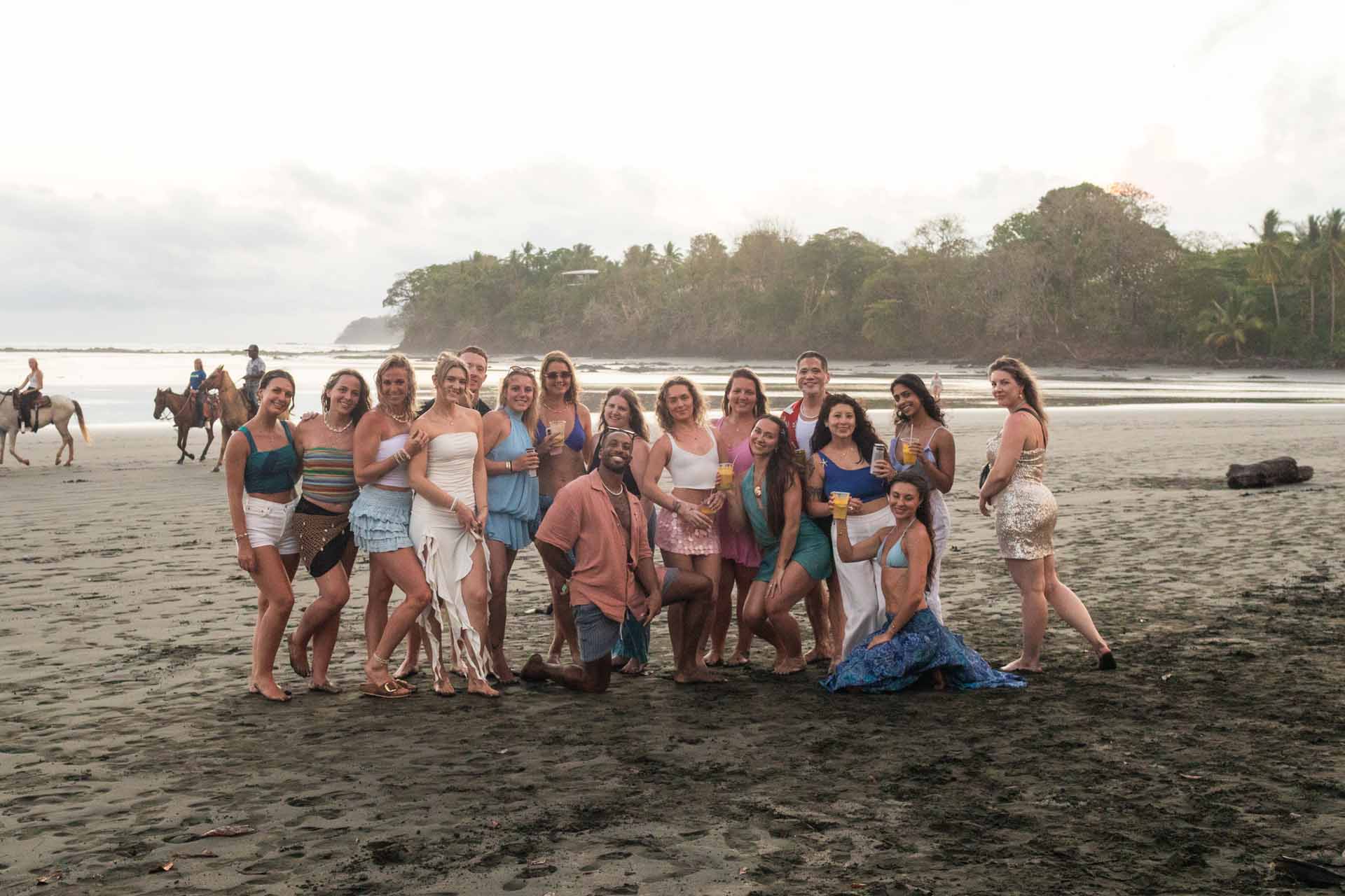 Collabs 4 host a retreat waluaa panama 10