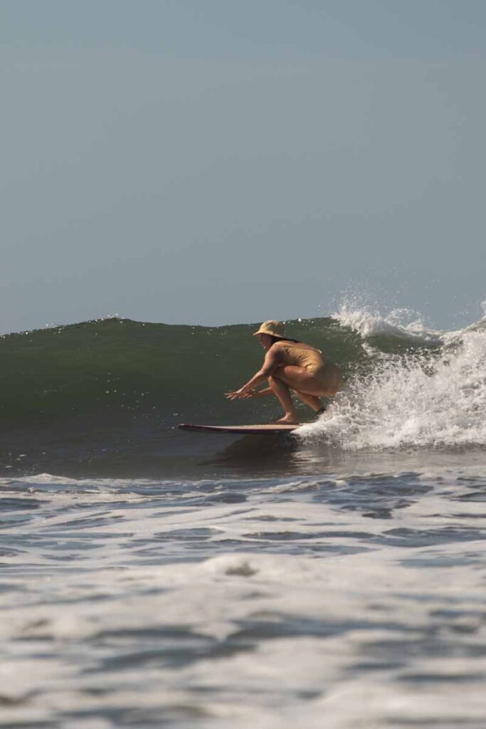 Surf Lessons 7 surf camp panama waluaa11